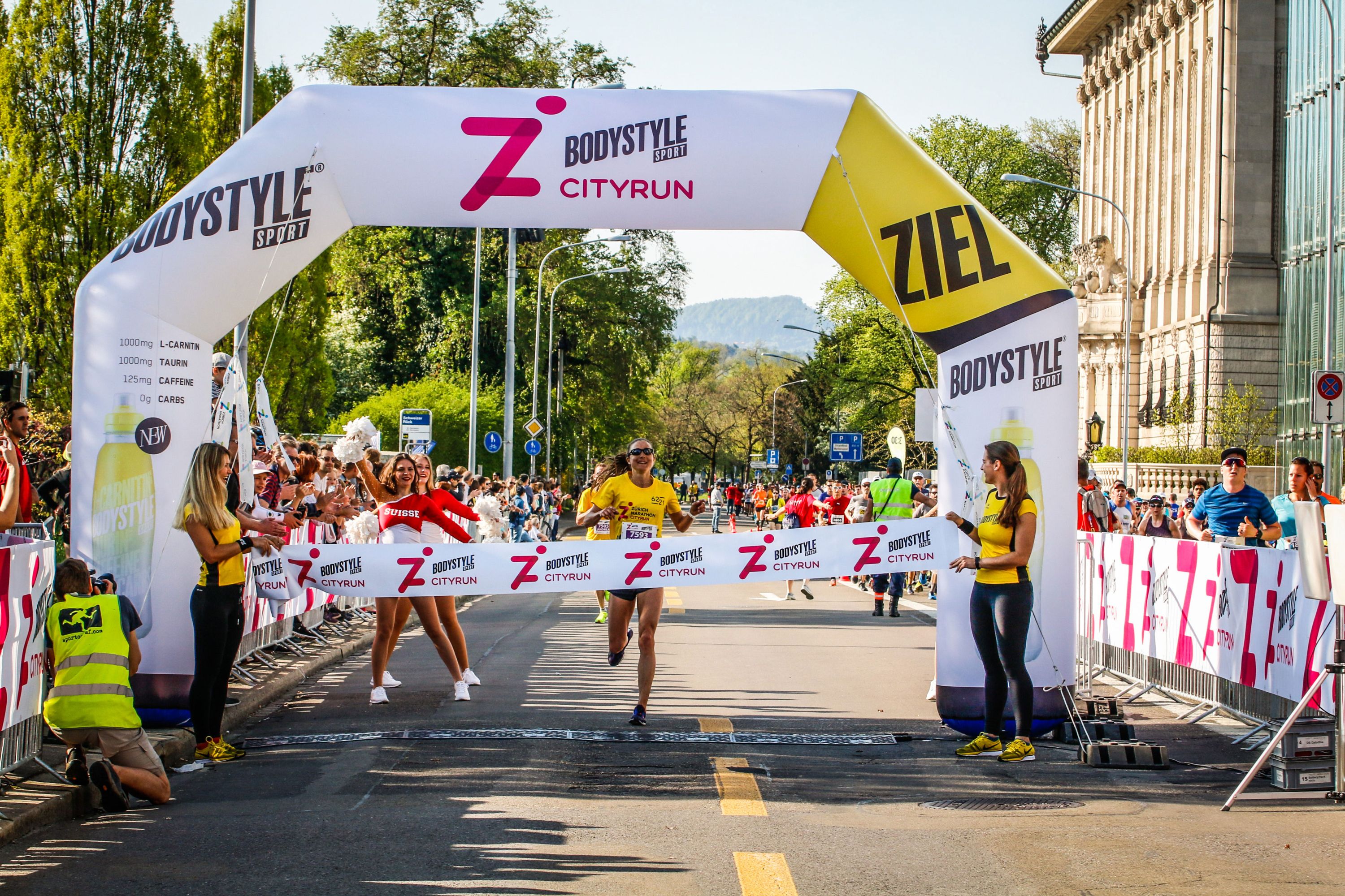 Susanne Rüegger gewinnt den Cityrun Zürich