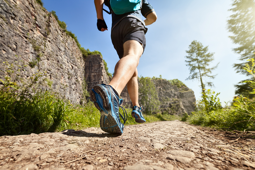 Trailrunner beim Laufen